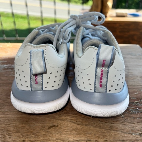 Under Armour Womens Charged Assert 8 3024625-100 Gray Running Shoes Sneakers 7 - Picture 4 of 11